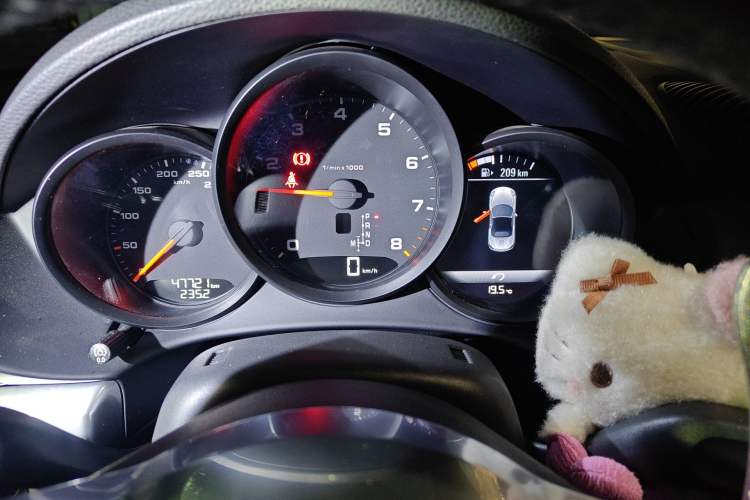 Used Porsche 718 2018 Boxster 2.0T Instrument Cluster