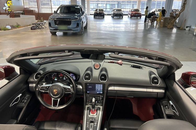 Used Porsche 718 2018 Boxster 2.0T Interior 3