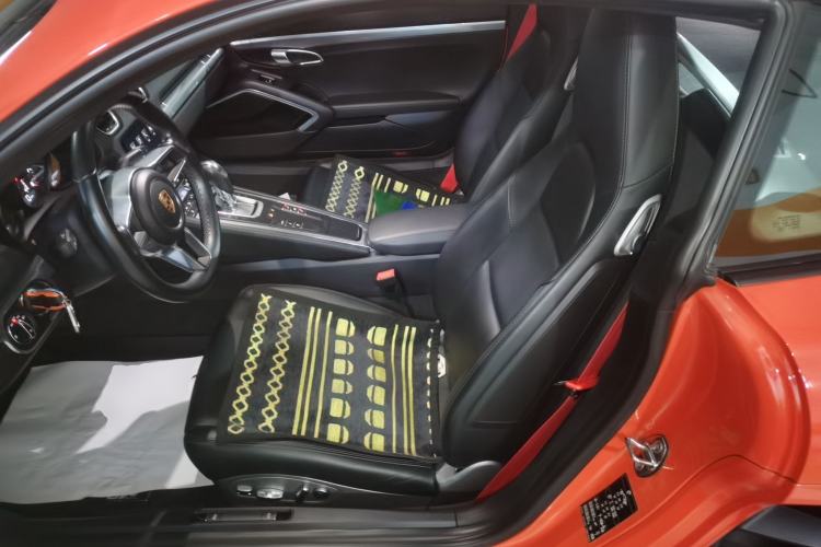 Used Porsche 718 2018 Cayman 2.0T Left Front Seat