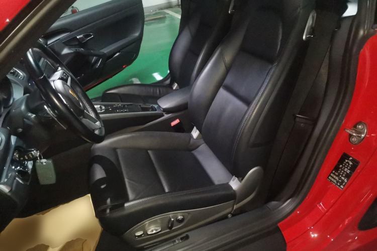 Used Porsche 718 2018 Cayman 2.0T Left Front Seat