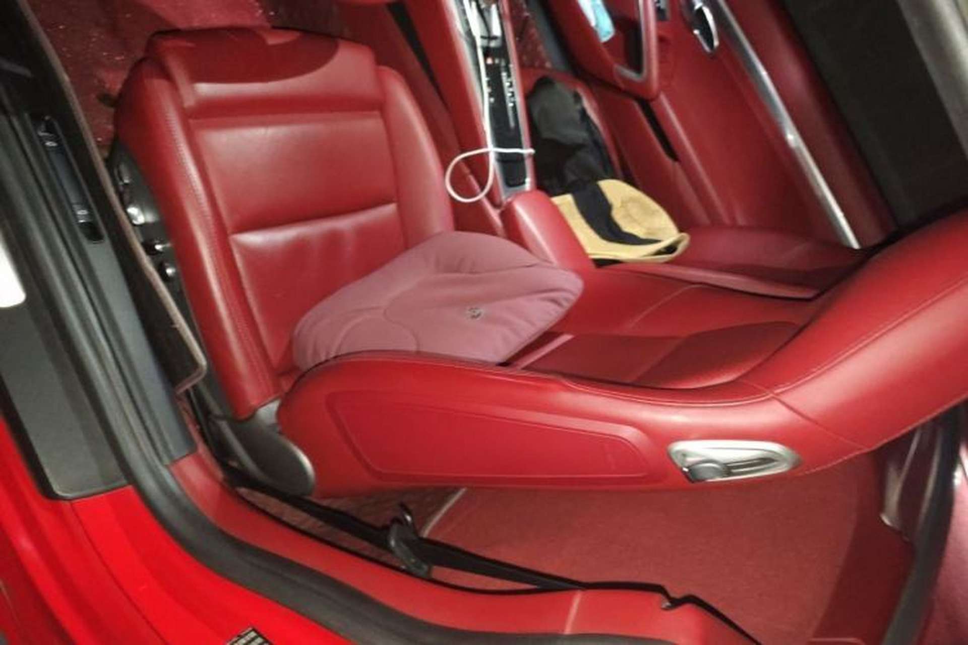 Used Porsche 718 2018 Cayman 2.0T Left Front Seat