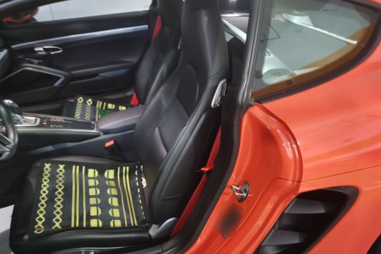 Used Porsche 718 2018 Cayman 2.0T Left Rear Seat
