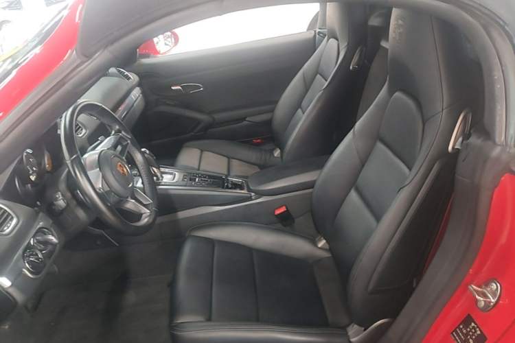 Used Porsche 718 2018 Boxster 2.0T Left Rear Seat