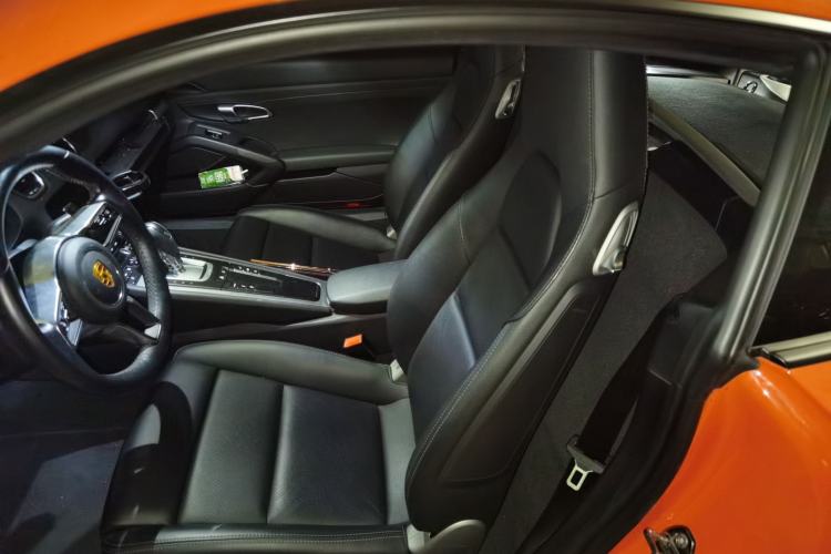 Used Porsche 718 2018 Cayman 2.0T Left Rear Seat