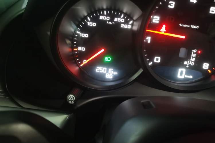 Used Porsche 718 2018 Cayman 2.0T Odometer Close Up