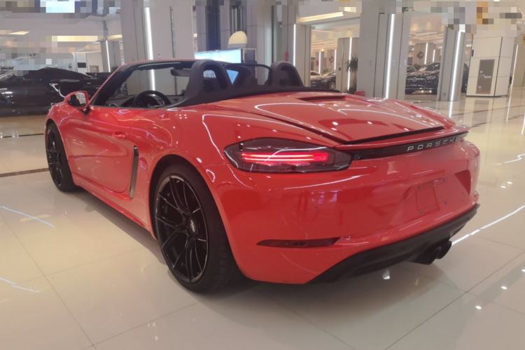 Used Porsche 718 2018 Boxster 2.0T Rear Left 45 Deg