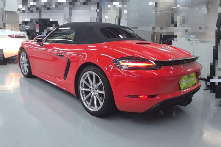 Used Porsche 718 2018 Boxster 2.0T Rear Left 45 Deg