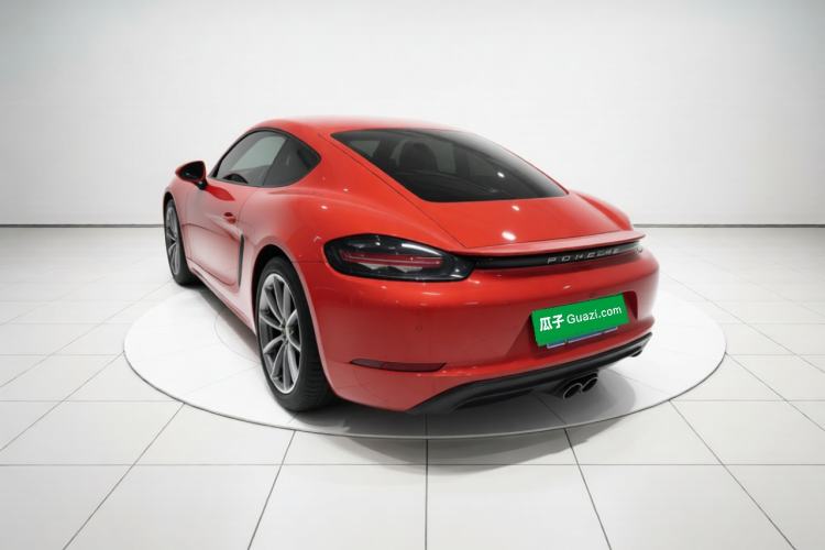 Used Porsche 718 2018 Cayman 2.0T Rear Left 45 Deg