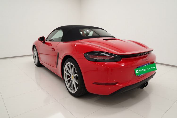 Used Porsche 718 2018 Boxster 2.0T Rear Left 45 Deg