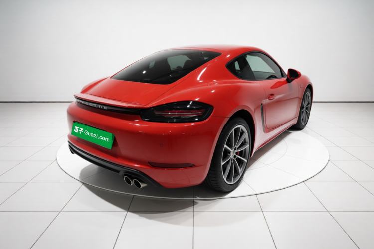 Used Porsche 718 2018 Cayman 2.0T Rear Right 45 Deg