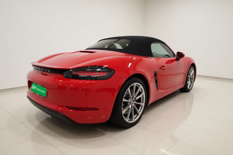 Used Porsche 718 2018 Boxster 2.0T Rear Right 45 Deg