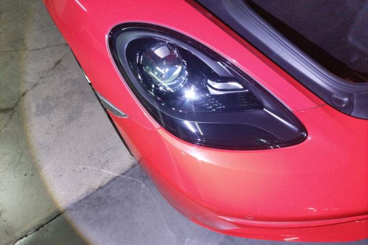 Used Porsche 718 2018 Cayman 2.0T Right Front Headlight