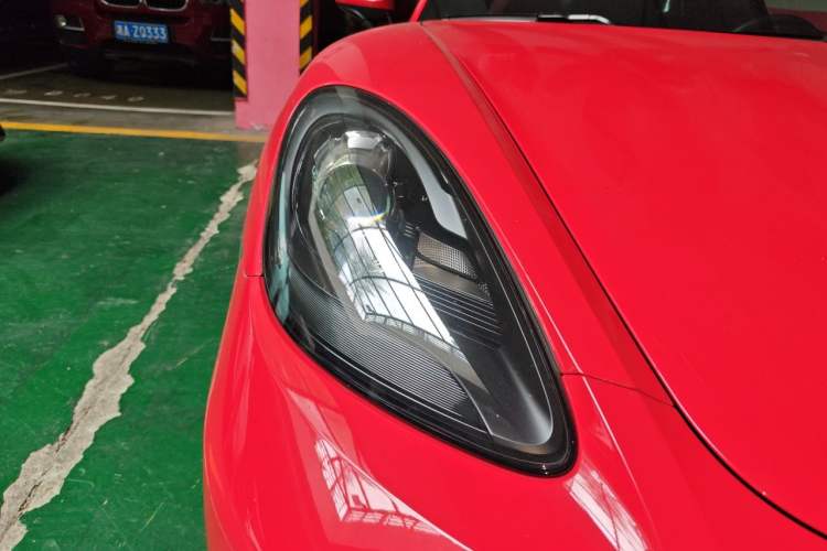 Used Porsche 718 2018 Cayman 2.0T Right Front Headlight