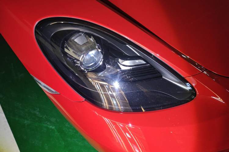 Used Porsche 718 2018 Boxster 2.0T Right Front Headlight