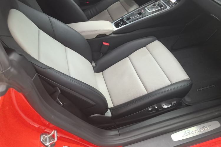 Used Porsche 718 2018 Boxster 2.0T Right Front Seat