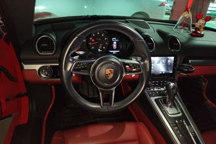 Used Porsche 718 2018 Cayman 2.0T Steering Wheel