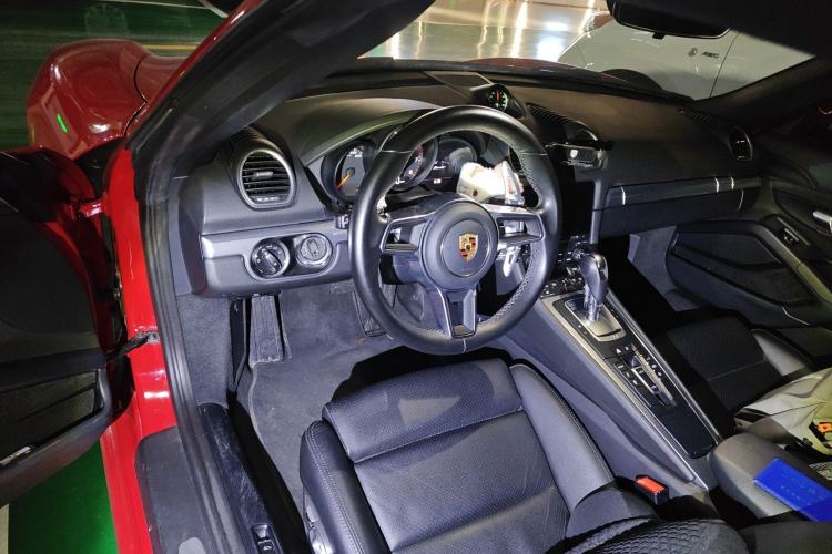 Used Porsche 718 2018 Boxster 2.0T Steering Wheel