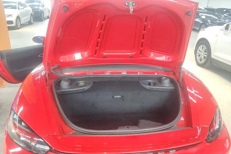 Used Porsche 718 2018 Boxster 2.0T Trunk