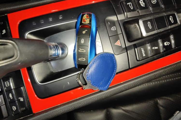 Used Porsche 718 2018 Boxster 2.0T Vehicle Key