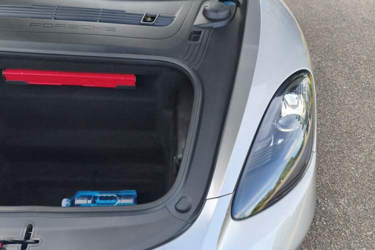 Used Porsche 718 2018 Cayman 2.0T Engine Bay Left