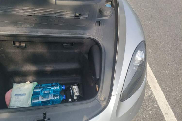 Used Porsche 718 2018 Cayman 2.0T Engine Bay Left