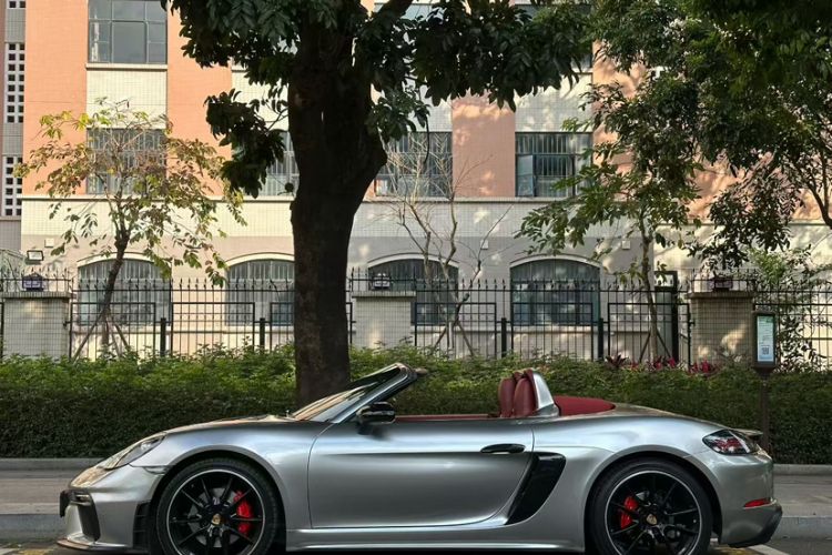 Used Porsche 718 2018 Boxster 2.0T Exterior 3
