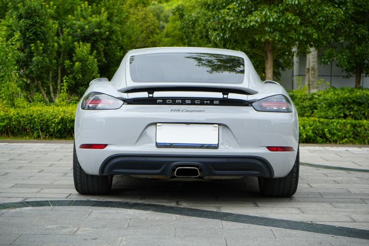 Used Porsche 718 2018 Cayman 2.0T Exterior 5