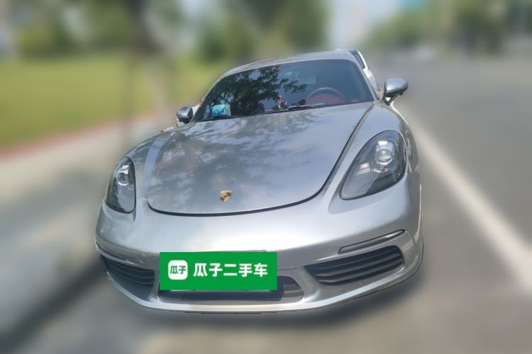 Used Porsche 718 2018 Cayman 2.0T Front