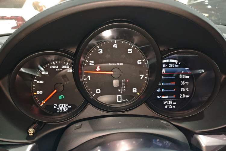 Used Porsche 718 2018 Boxster 2.0T Instrument Cluster