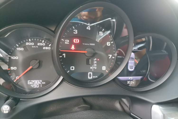 Used Porsche 718 2018 Cayman 2.0T Instrument Cluster