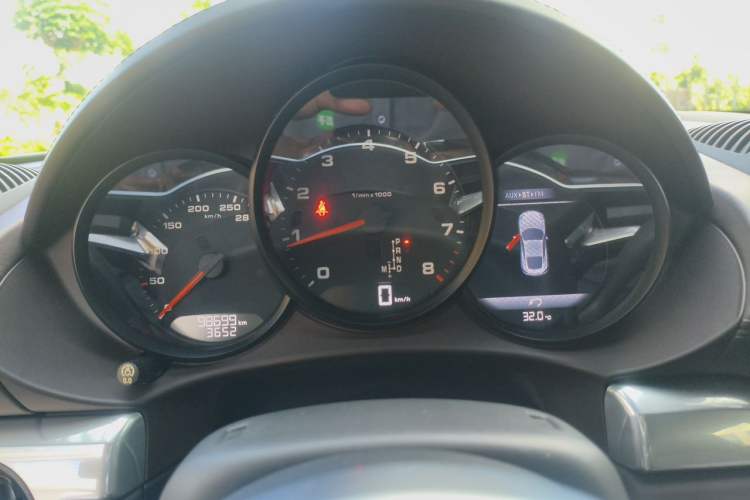 Used Porsche 718 2018 Cayman 2.0T Instrument Cluster