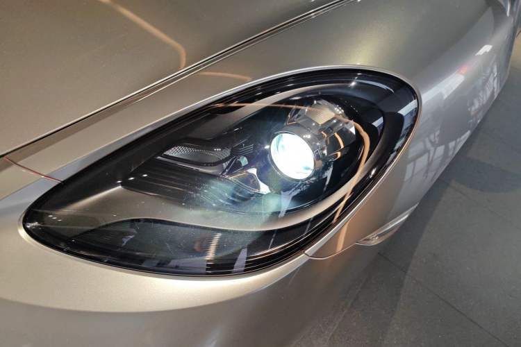 Used Porsche 718 2018 Boxster 2.0T Left Front Headlight