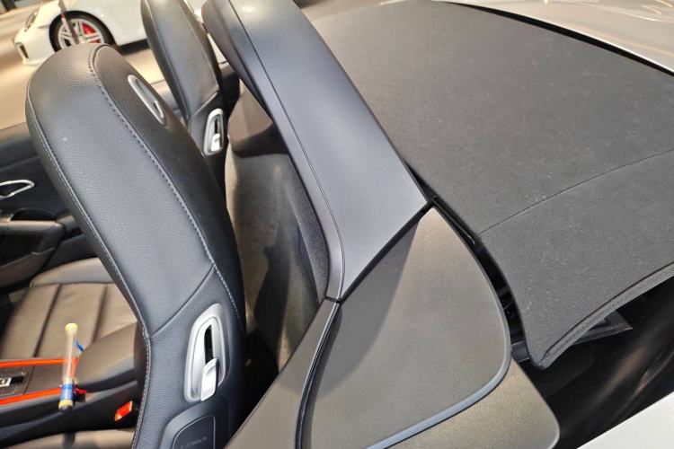 Used Porsche 718 2018 Boxster 2.0T Left Rear Seat