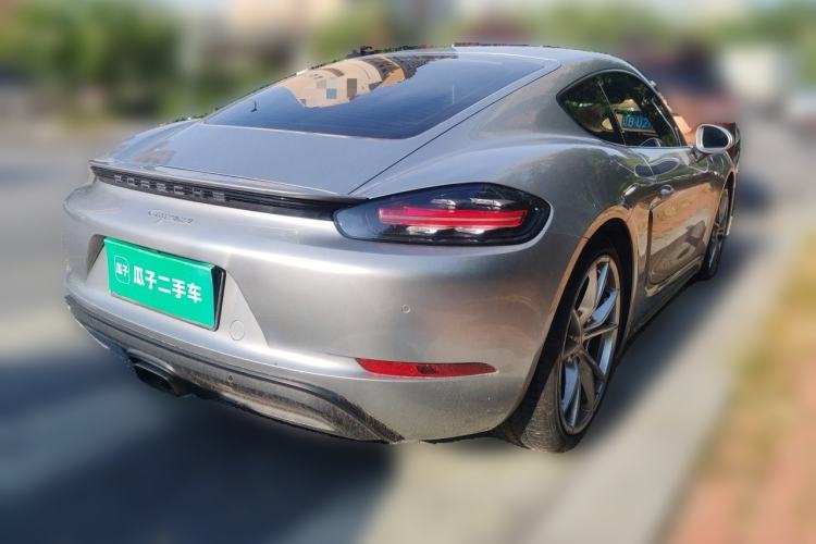 Used Porsche 718 2018 Cayman 2.0T Rear Right 45 Deg