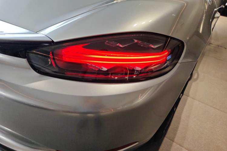 Used Porsche 718 2018 Boxster 2.0T Right Rear Taillight