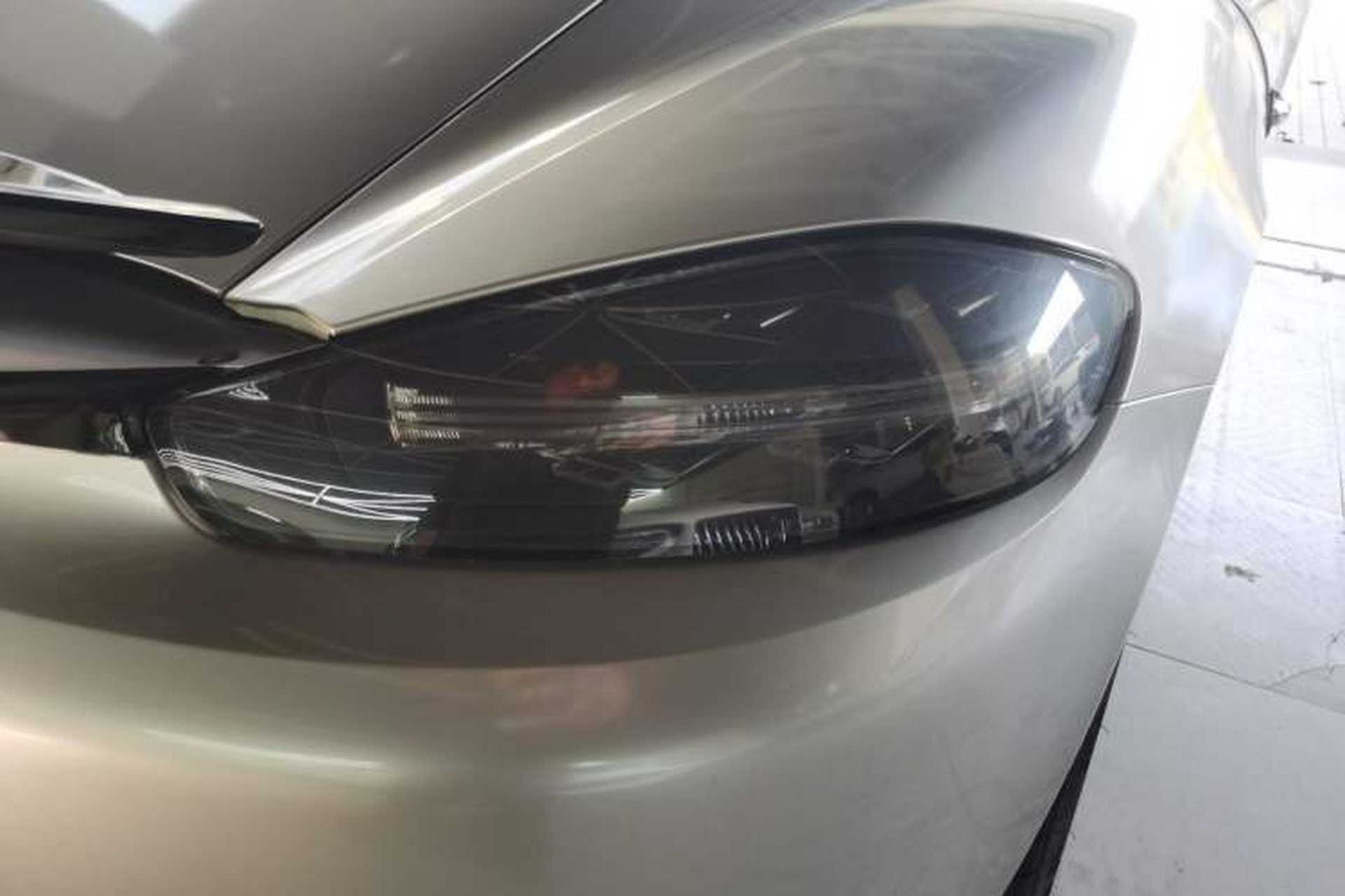 Used Porsche 718 2018 Cayman GTS 2.5T Right Rear Taillight