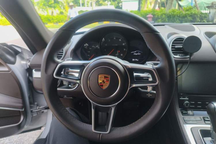 Used Porsche 718 2018 Cayman 2.0T Steering Wheel