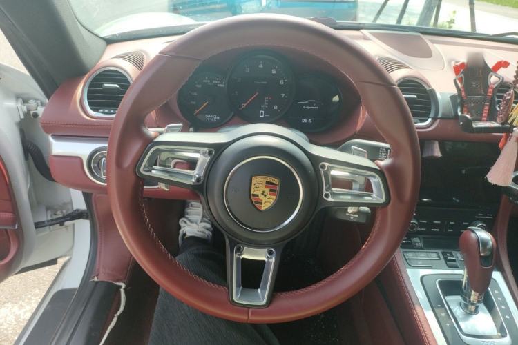 Used Porsche 718 2018 Cayman 2.0T Steering Wheel