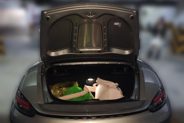 Used Porsche 718 2018 Boxster 2.0T Trunk
