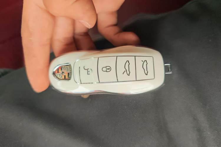 Used Porsche 718 2018 Boxster 2.0T Vehicle Key