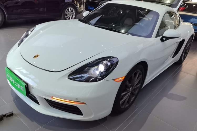 Used Porsche 718 2018 Cayman 2.0T Guazi used car, China used car export, Used car for sale, Used cars, Cheapest cars for sale