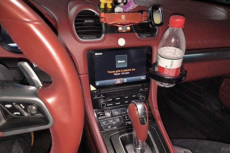 Used Porsche 718 2018 Boxster 2.0T Audio And AC Panel