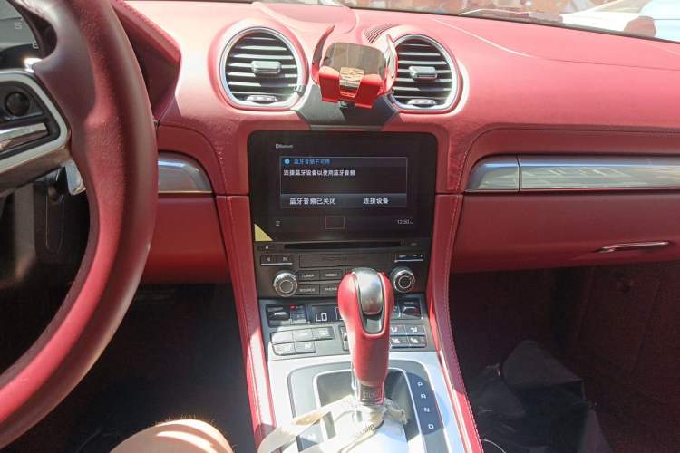 Used Porsche 718 2018 Cayman 2.0T Audio And AC Panel