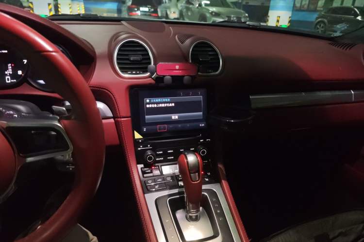 Used Porsche 718 2018 Boxster 2.0T Audio And AC Panel