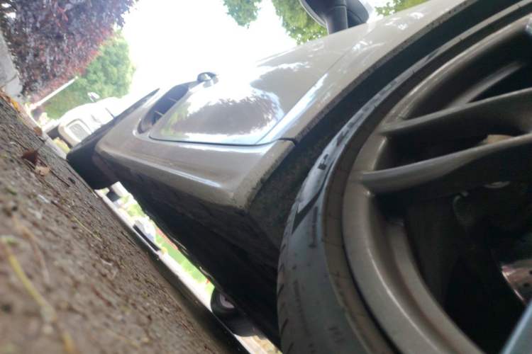 Used Porsche 718 2018 Cayman 2.0T Chassis Front Right