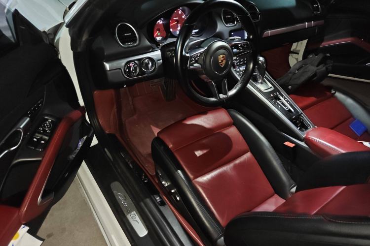 Used Porsche 718 2018 Boxster 2.0T Driver Seat