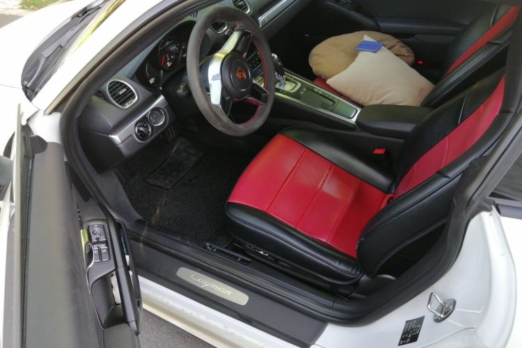 Used Porsche 718 2018 Cayman 2.0T Driver Seat