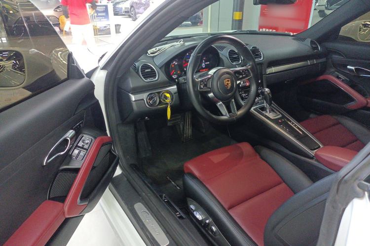 Used Porsche 718 2018 Cayman 2.0T Driver Seat