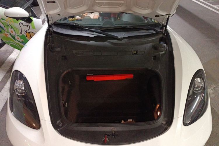 Used Porsche 718 2018 Boxster 2.0T Engine Bay