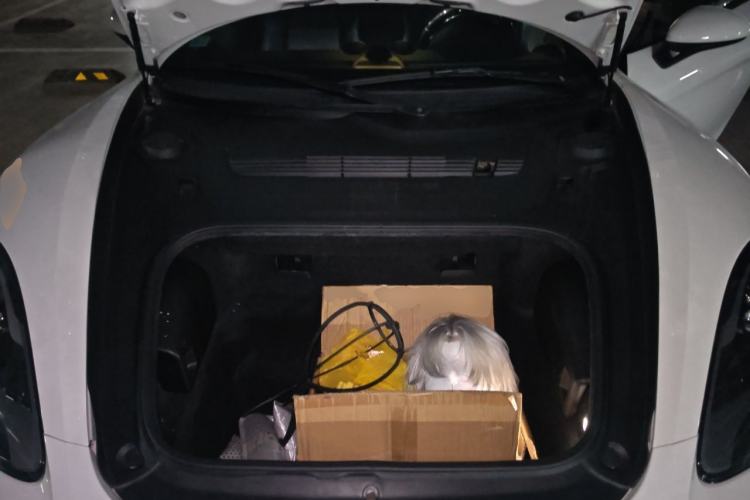 Used Porsche 718 2018 Cayman 2.0T Engine Bay